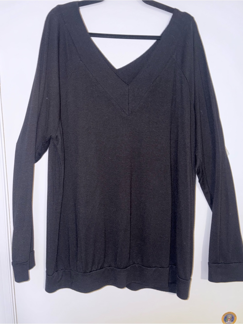 Women's Black V-Neck Long Sleeve Sweater